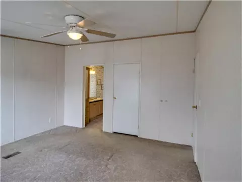 220 Thicket Trl, Pelzer, SC 29669 photo 6