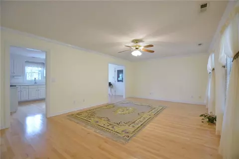 1208 Pineview Dr, Easley, SC 29642 photo 4