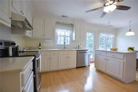 1208 Pineview Dr, Easley, SC 29642 photo 14