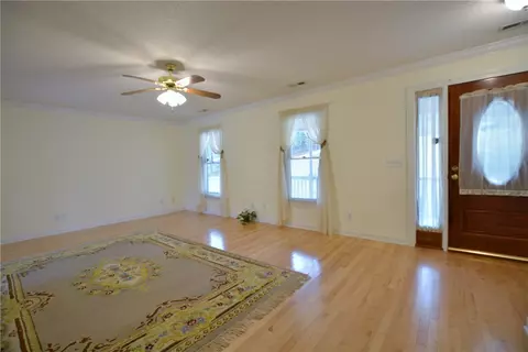 1208 Pineview Dr, Easley, SC 29642 photo 5