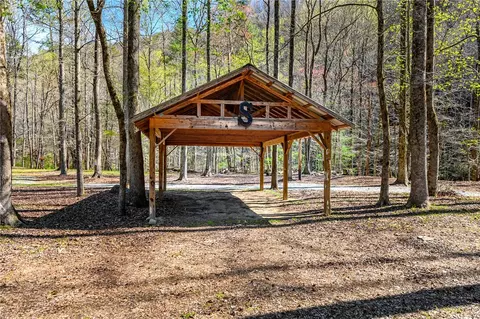 522 Eastatoee Community Rd, Sunset, SC 29685 photo 28