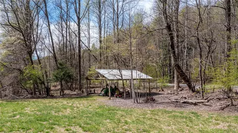 522 Eastatoee Community Rd, Sunset, SC 29685 photo 30