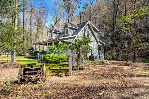 522 Eastatoee Community Rd, Sunset, SC 29685 photo 27