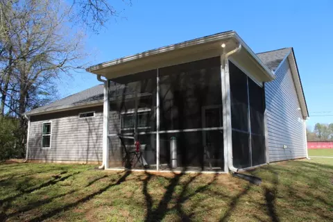 207 Minor St, Williamston, SC 29697 photo 32