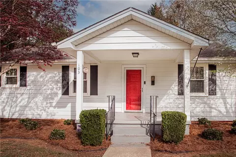 103 Anzio St, Easley, SC 29640 photo 3