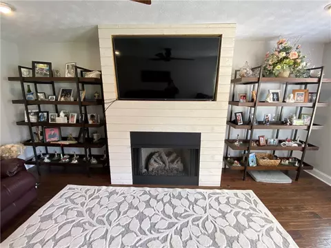4438 Old Easley Bridge Rd, Easley, SC 29642 photo 5