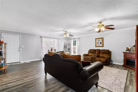 120 Starrwood Dr, Starr, SC 29684 photo 8