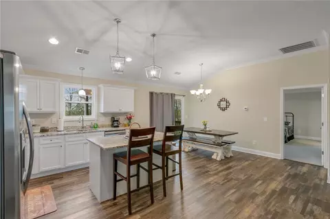 228 Hallmark Cir, Easley, SC 29640 photo 11