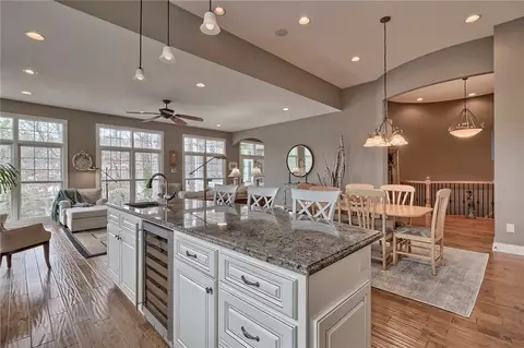 8 Cardinal Pt, Salem, SC 29676 photo 17