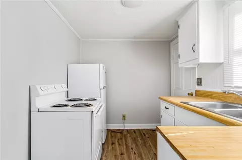 10 W 4th St, Williamston, SC 29697 photo 9