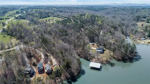 105 Thomas Cv, West Union, SC 29696