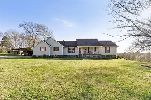 1596 Todd Quarter Rd, Waterloo, SC 29384 photo 1