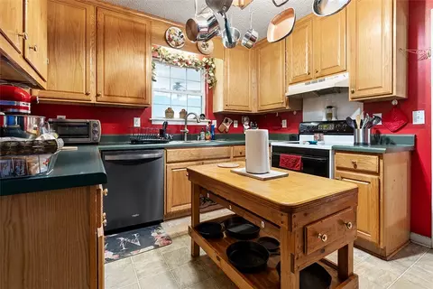 1596 Todd Quarter Rd, Waterloo, SC 29384 photo 6