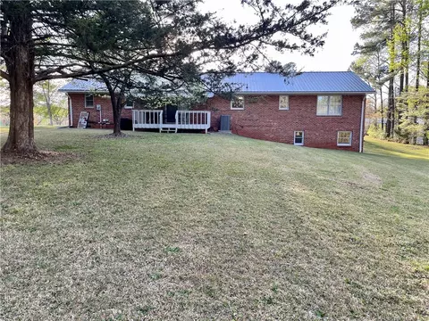 106 Warner Mill Rd, Walhalla, SC 29691 photo 6