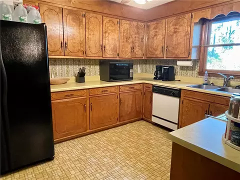 106 Warner Mill Rd, Walhalla, SC 29691 photo 9
