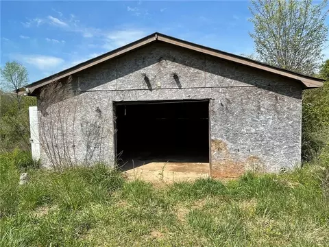 607 Barkers Creek Rd, Honea Path, SC 29654 photo 13