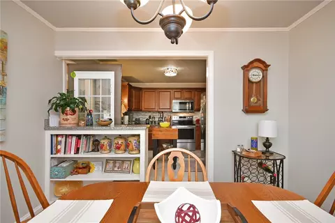 105 Townsend Dr, Easley, SC 29640 photo 10