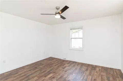 40 Spring St, Pelzer, SC 29669 photo 8