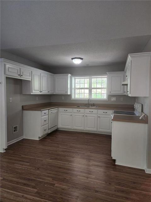 159 Glendale Ln, Easley, SC 29640 photo 6