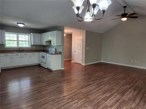 159 Glendale Ln, Easley, SC 29640 photo 5