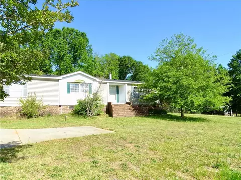309 Guyton Rd, Williamston, SC 29697 photo 1