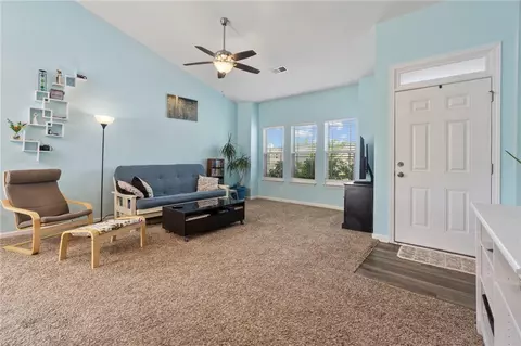 148 Caledonia Dr, Easley, SC 29642 photo 2