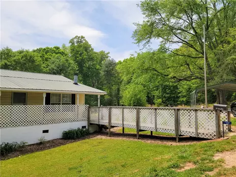 707 Swaney Ln, Pendleton, SC 29670 photo 3