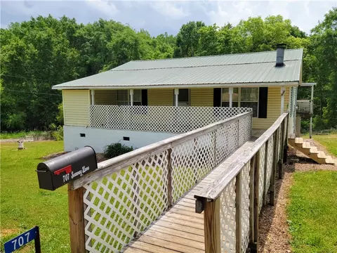 707 Swaney Ln, Pendleton, SC 29670 photo 1