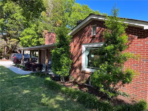 5862 Keowee Rd, Honea Path, SC 29654 photo 3