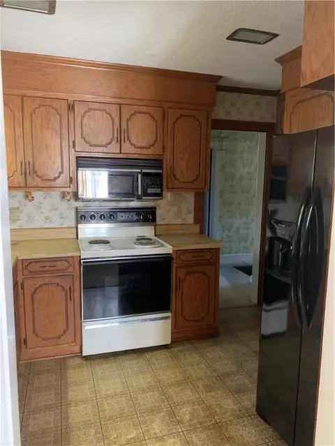 420 E Wesley St, Walhalla, SC 29691 photo 6