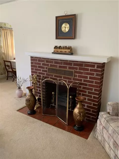 420 E Wesley St, Walhalla, SC 29691 photo 4