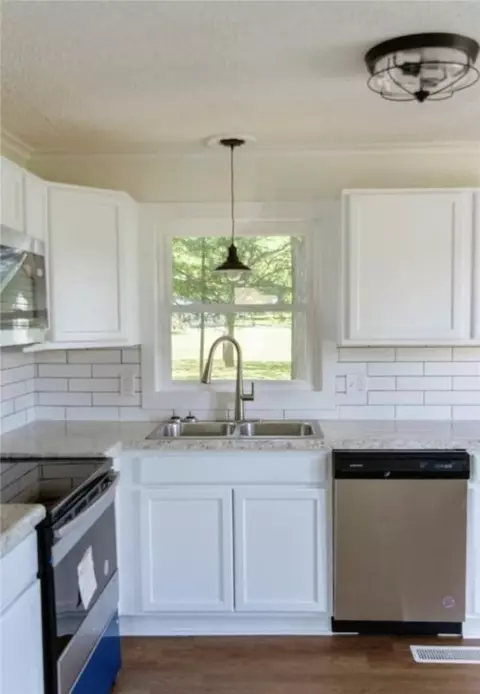 19 Stone St, Williamston, SC 29697 photo 7