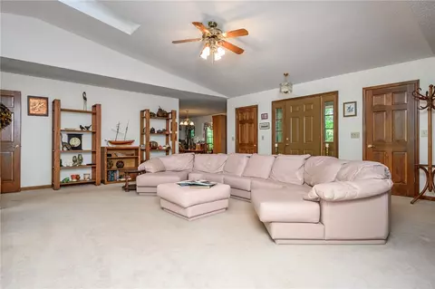 105 Fleet Ln, Easley, SC 29640 photo 11