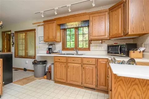 105 Fleet Ln, Easley, SC 29640 photo 17