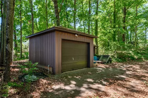 105 Fleet Ln, Easley, SC 29640 photo 34