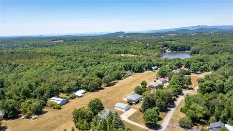 105 Fleet Ln, Easley, SC 29640 photo 2