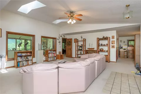 105 Fleet Ln, Easley, SC 29640 photo 13