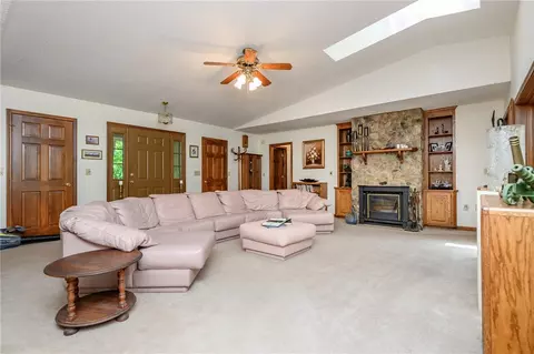 105 Fleet Ln, Easley, SC 29640 photo 10