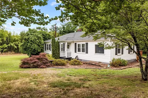 337 Cherry St, Pendleton, SC 29670 photo 15