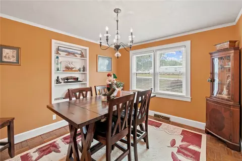 337 Cherry St, Pendleton, SC 29670 photo 6
