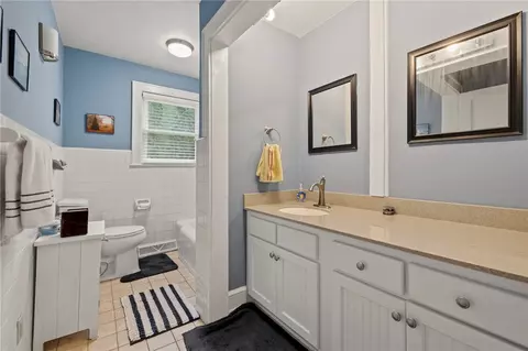 337 Cherry St, Pendleton, SC 29670 photo 9