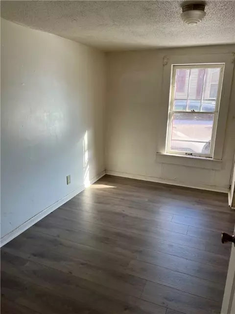 811 E Main St, Seneca, SC 29678 photo 6