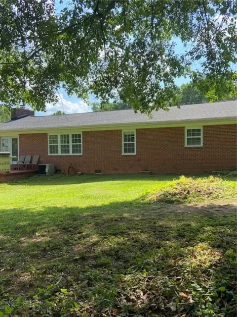 600 Laurel Rd, Easley, SC 29642 photo 4