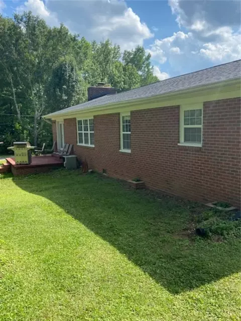 600 Laurel Rd, Easley, SC 29642 photo 3