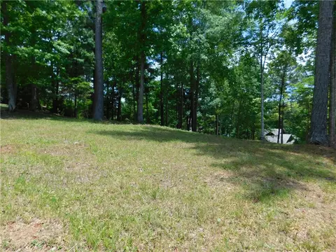 303 Broadleaf Ct, Salem, SC 29676