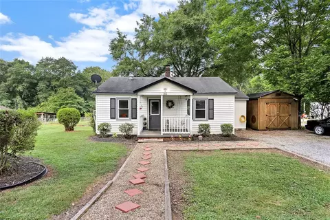 102 Walker St, Easley, SC 29640 photo 31