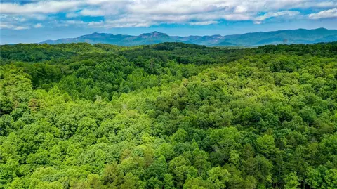 170 174 Lake Circle Rd, Marietta, SC 29661