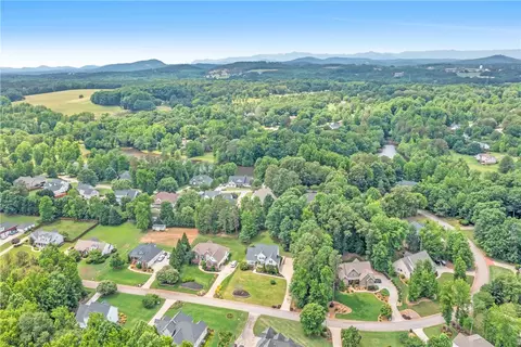 176 Upper Lake Dr, Easley, SC 29640 photo 30