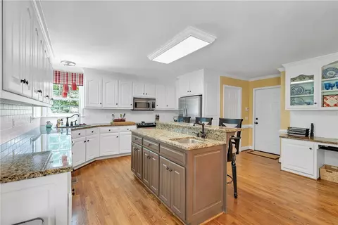 176 Upper Lake Dr, Easley, SC 29640 photo 12