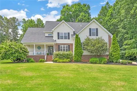 176 Upper Lake Dr, Easley, SC 29640 photo 32